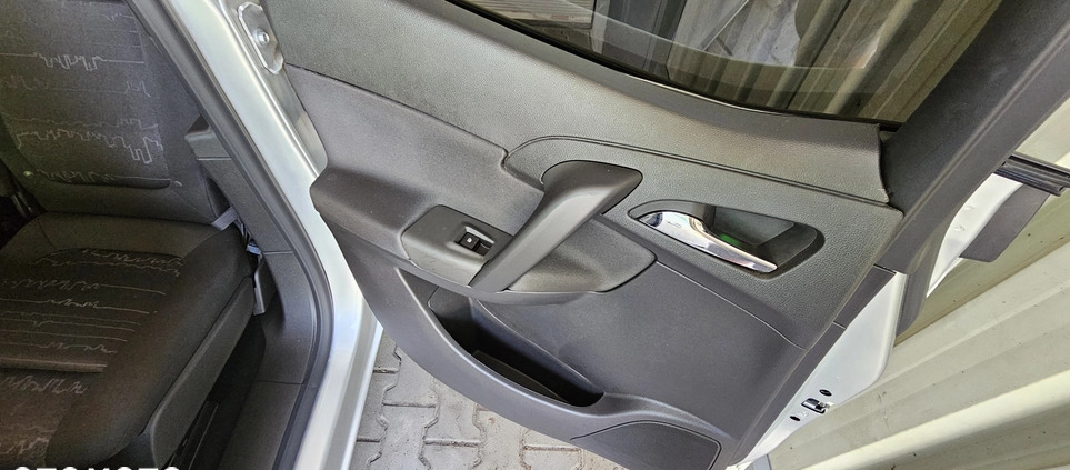 Opel Meriva cena 35500 przebieg: 96700, rok produkcji 2016 z Łódź małe 466
